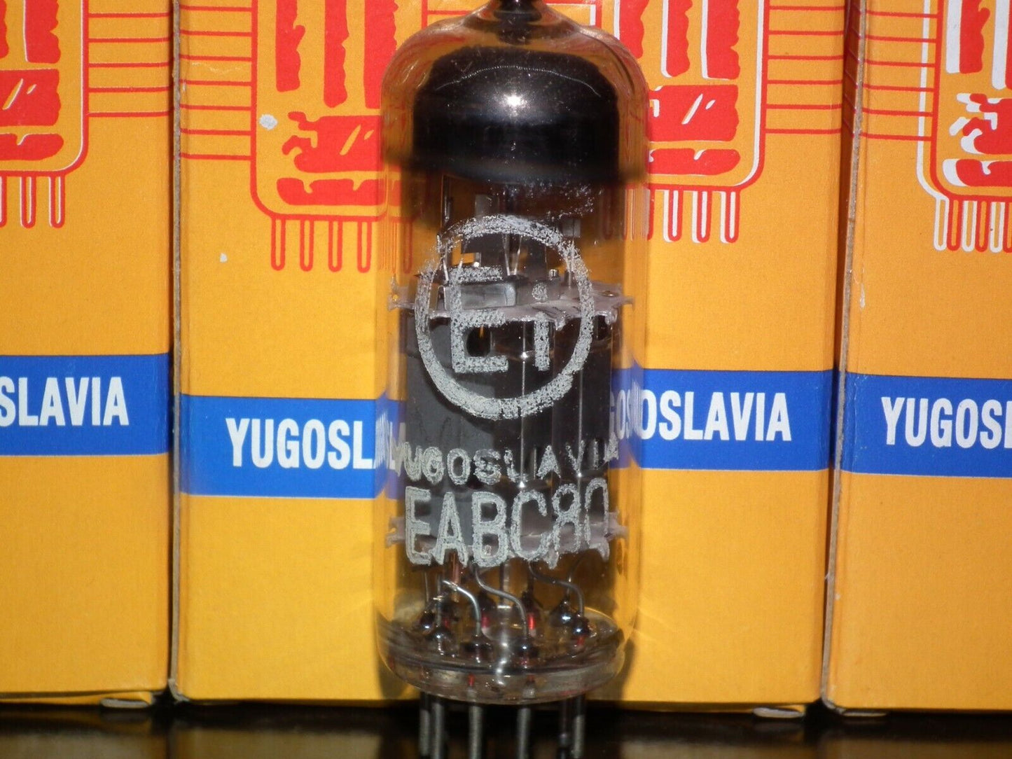 EABC80 EI PHILIPS NOS NIB 6T8 6AK8 triple diode - triode European radios 60s 70s