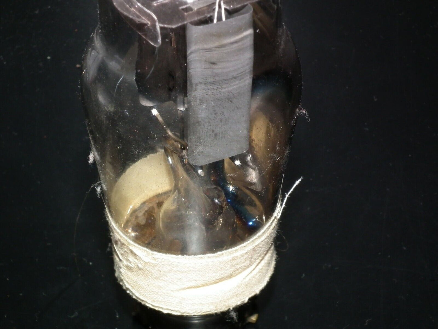 AZ1 Philips, USED tested NOS 90%, glass particles in the base, reglued base