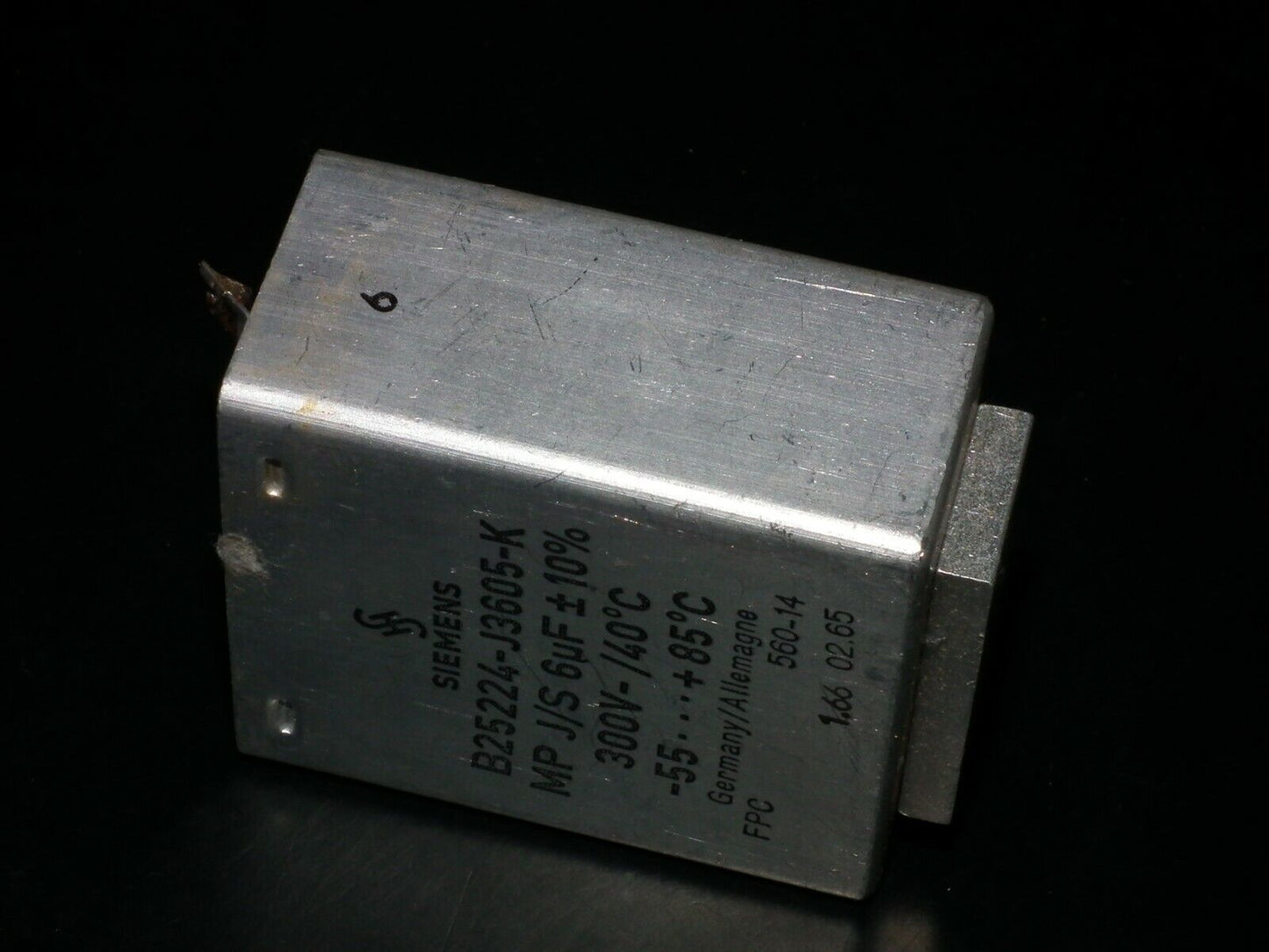 One vintage Siemens PIO capacitor 6 uF / 300V Klangfilm tube audio West Germany