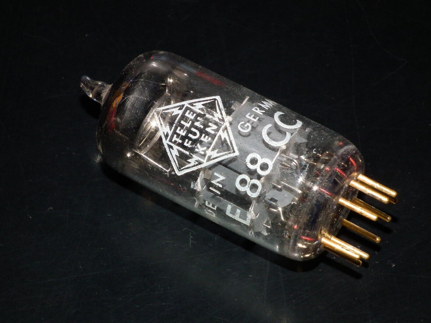 E88CC Telefunken 6922 Tested NOS 135% Diamond Bottom Ulm West Germany