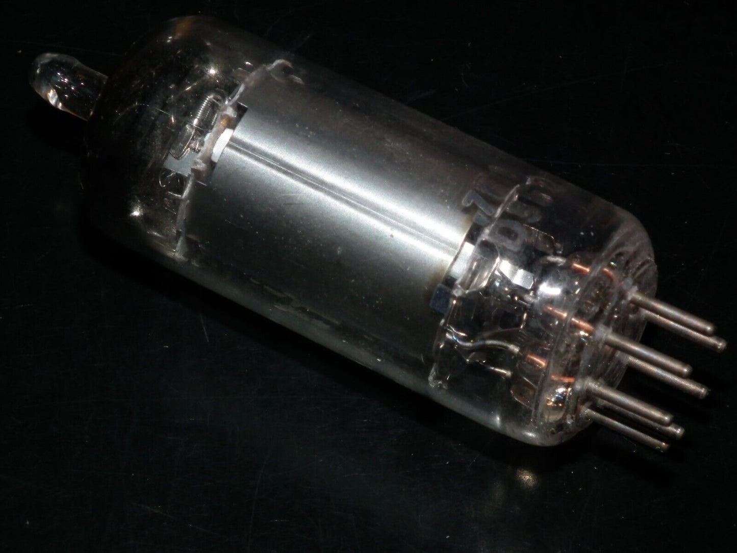 One (1 pcs) DF97 Philips NOS NIB Square Getter
