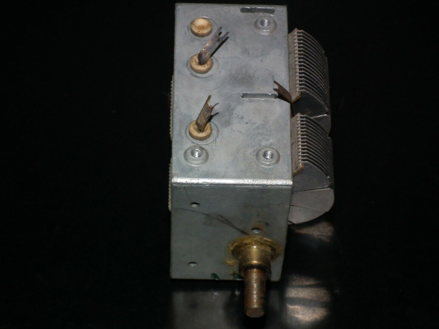 AIR VARIABLE CAPACITOR 440pF + 490pF for MW SW Tube radio receivers