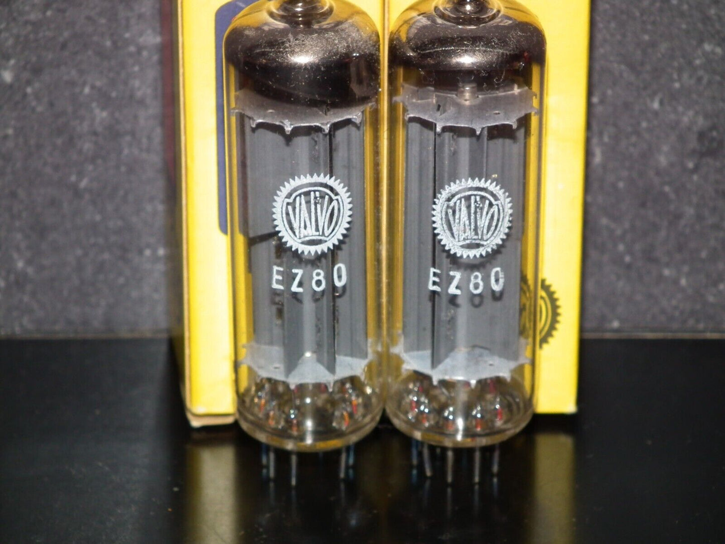 One (1 tube) EZ81 Valvo 6CA4 NOS NIB Stamped EZ80 by mistake