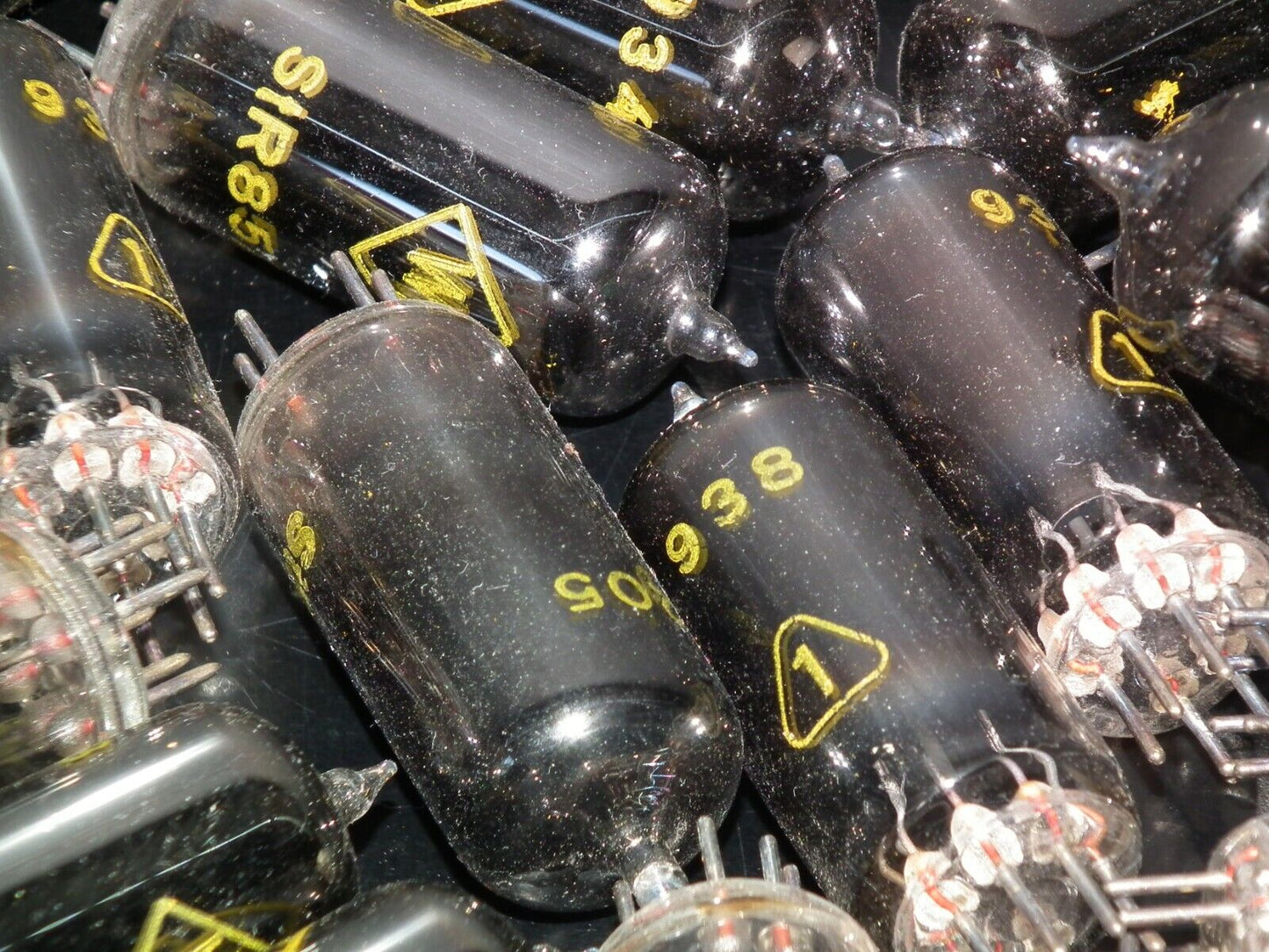 STR 85/10 RFT Germany NOS 1967, Voltage regulator tube 85A2 0G3 OG3 STV85