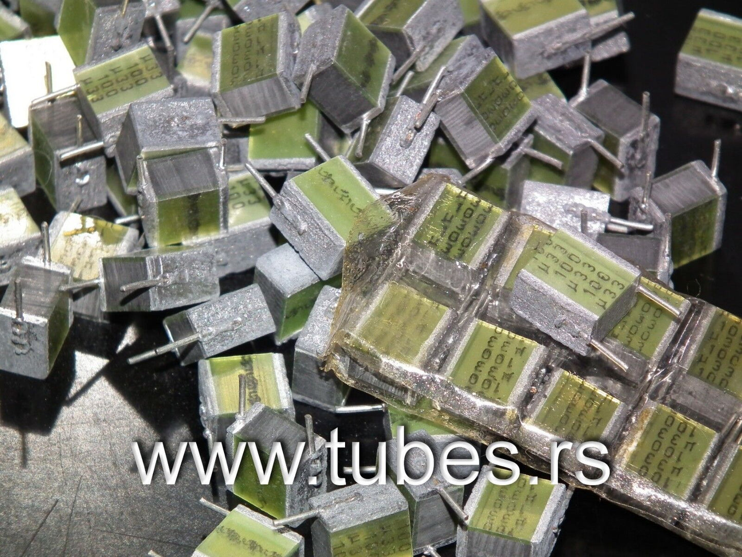 Four NOS vintage Siemens MKT Silver capacitors 330nF 100V W. Germany 0.33u 100V