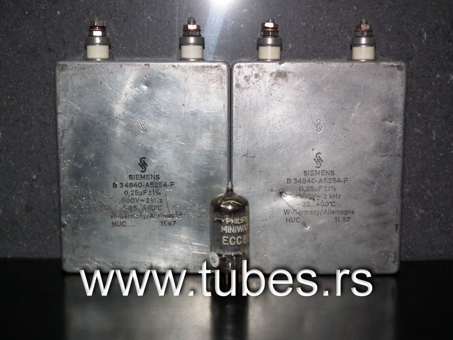Two vintage Siemens PIO capacitors 0.25uF 500V~ Made in Germany in 1967