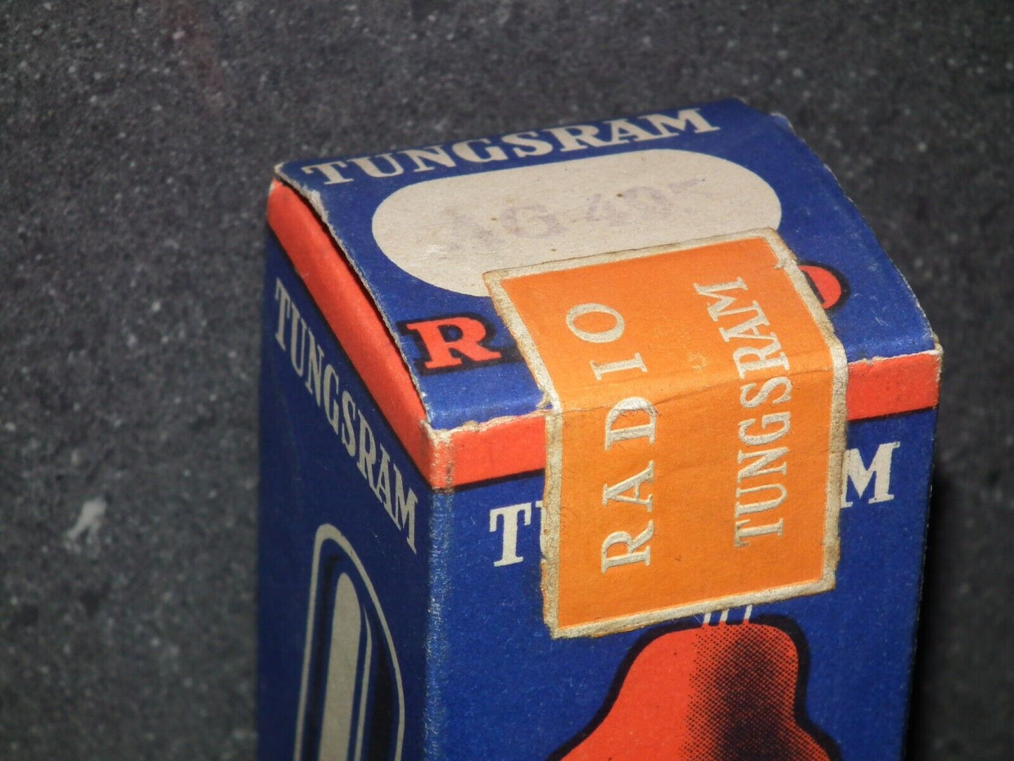 One (1 pcs) AG495 Tungsram REN904 NOS NIB