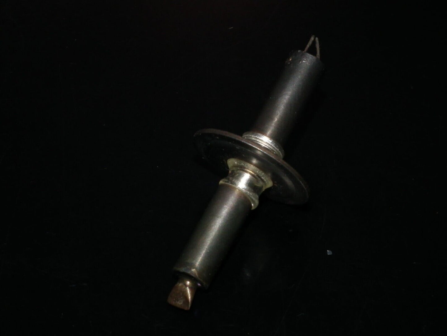 5675 RCA NOS NIB Pencil triode (1 pcs)