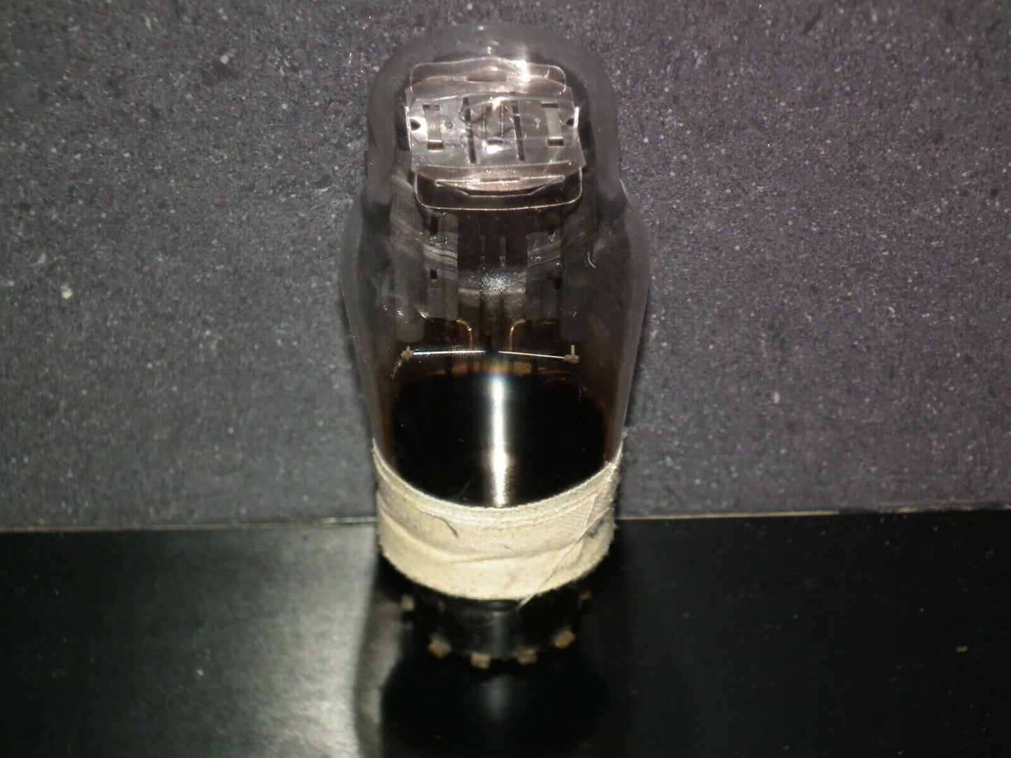 AZ1 Philips, USED tested NOS 90%, glass particles in the base, reglued base