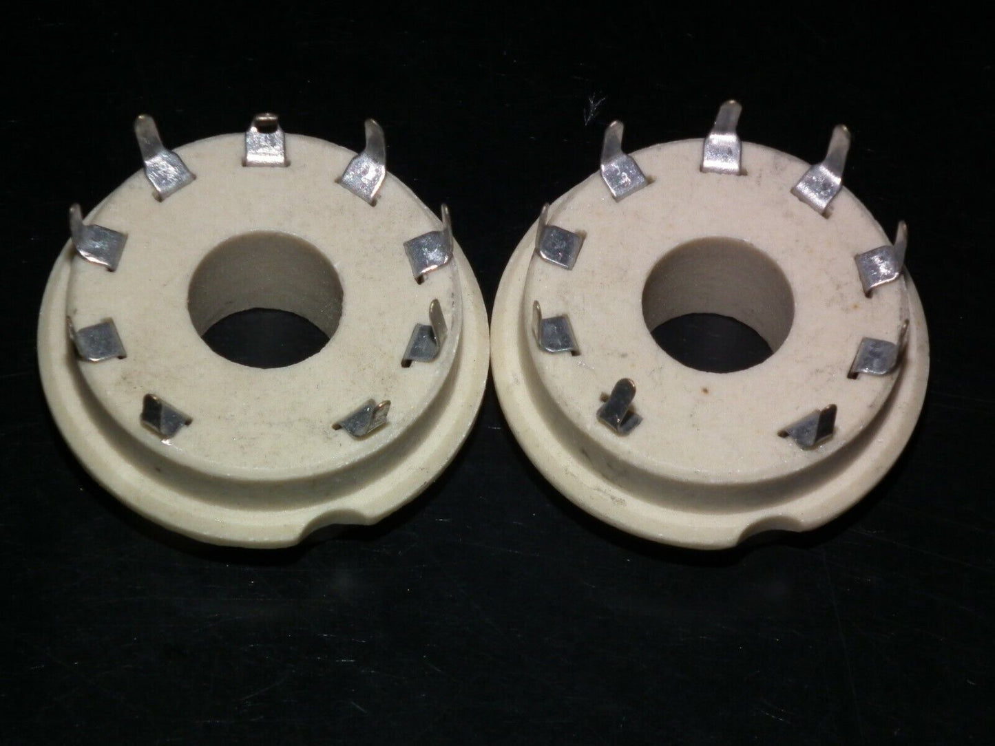 Two VINTAGE NOS Magnoval Vacuum Tube Ceramic Socket for PCB West Germany 60s