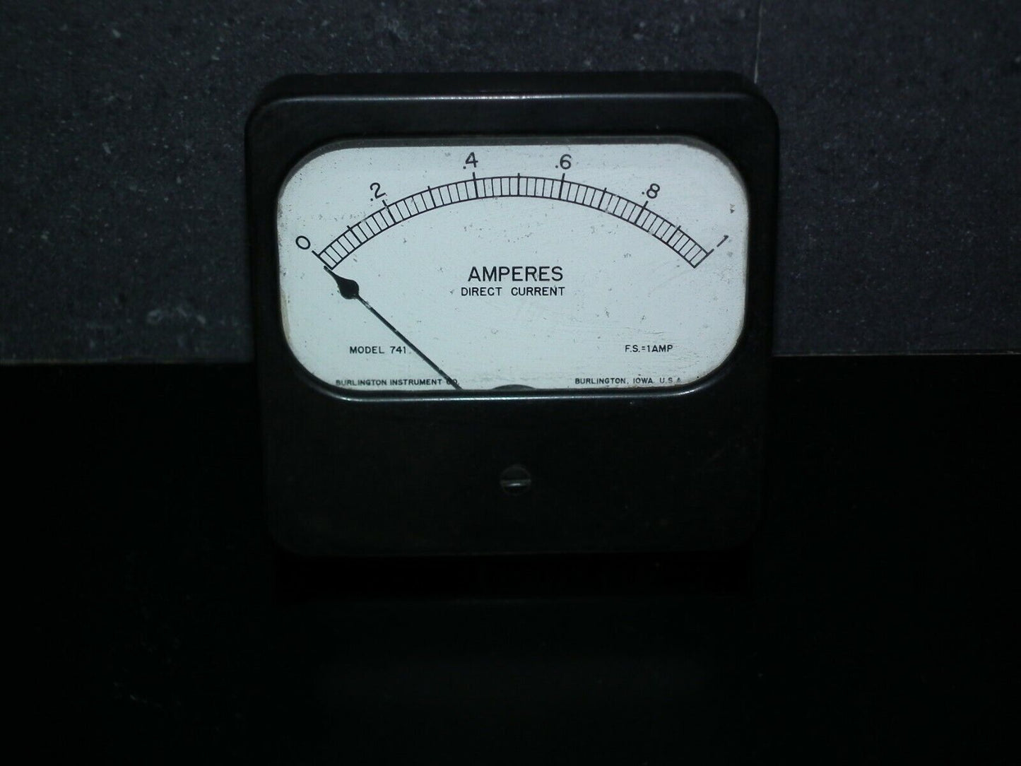 Vintage Instrument 0-1A Burlington Model 741, Ammeter, Iowa US