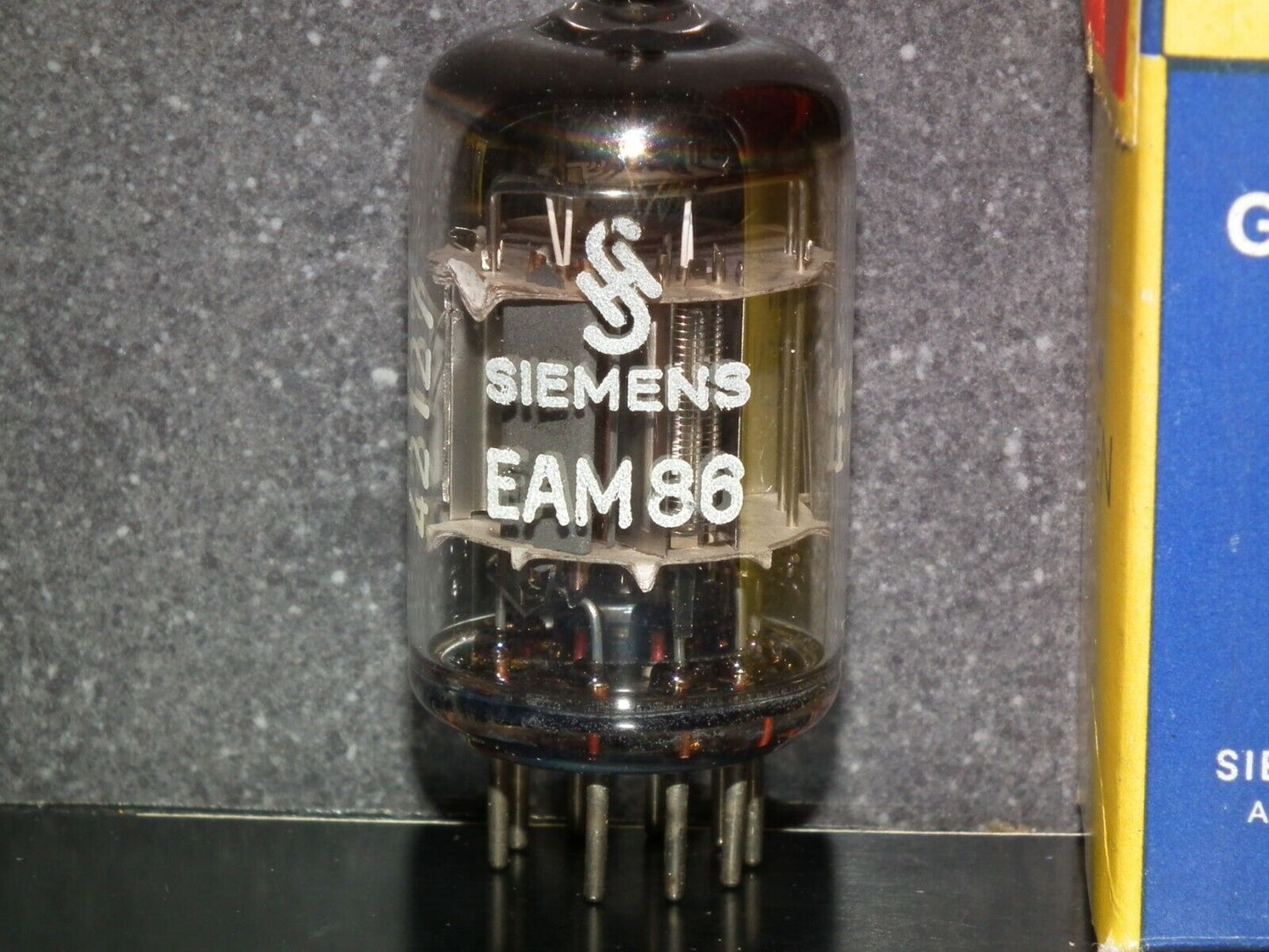 EAM86 Telefunken diamond bottom rebranded Siemens NOS NIB tested