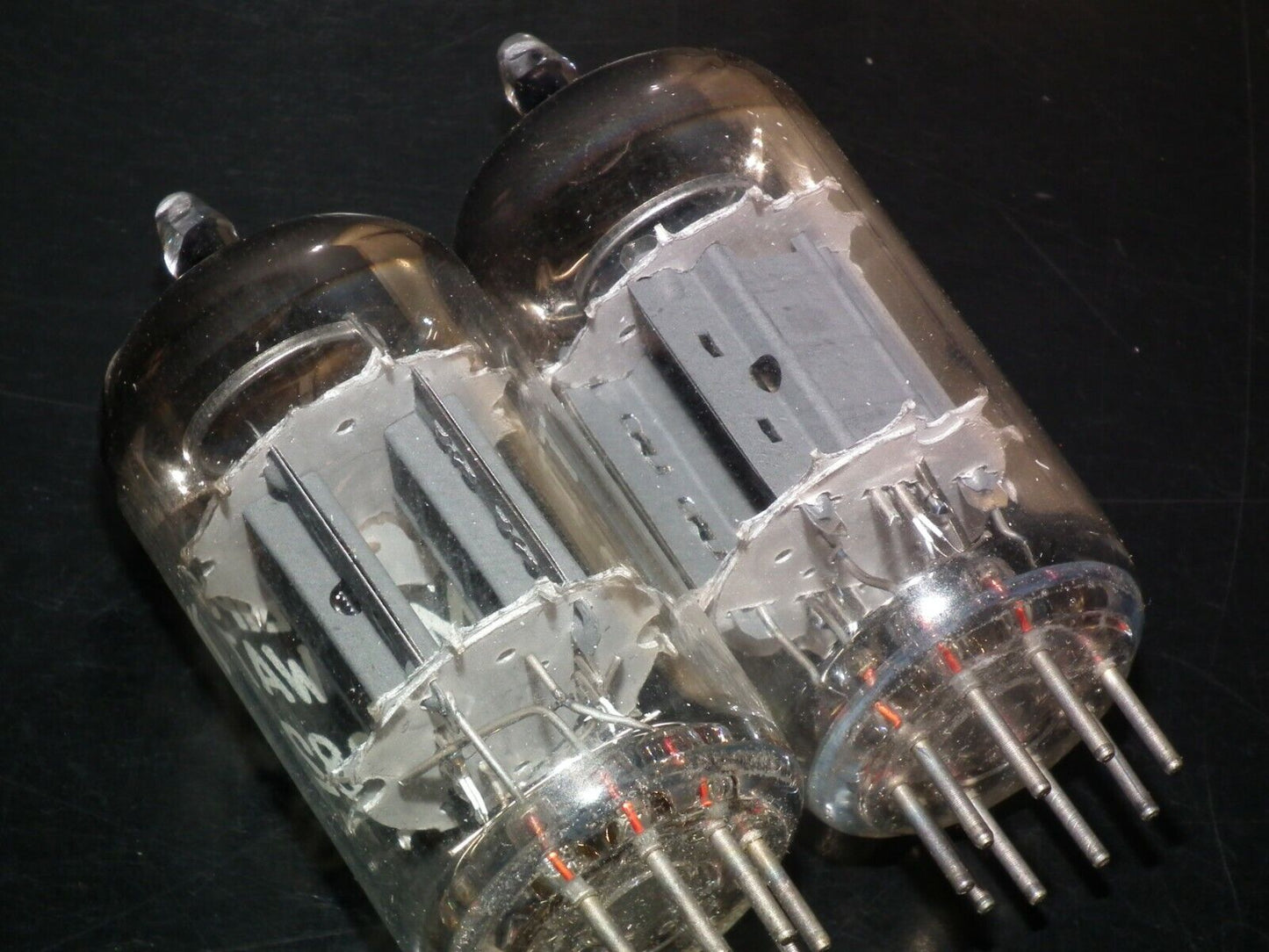 ECC82 12AU7 Philips Holland NOS Platinum Matched Pair Heerlen Plant 1967