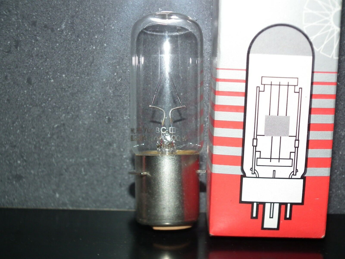 Genuine Philips Bulb 7654C 45W 6.6A P28s NOS Made in Belgium Airfield Lamp
