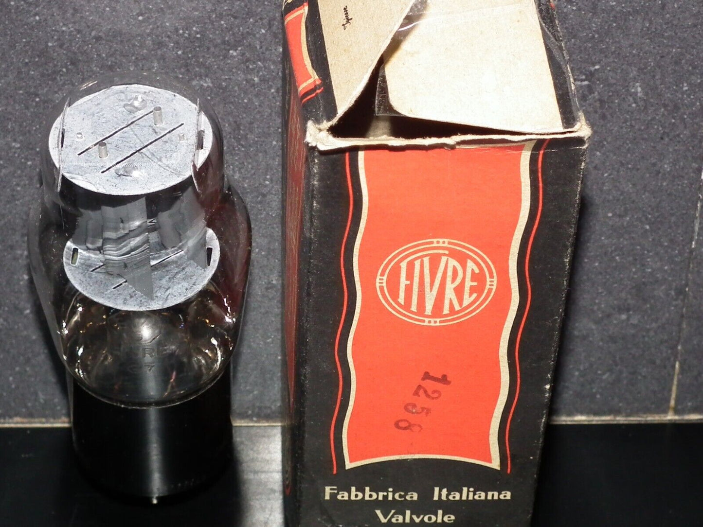 5V4G Fivre Italia GZ32 NOS NIB Tested Strong