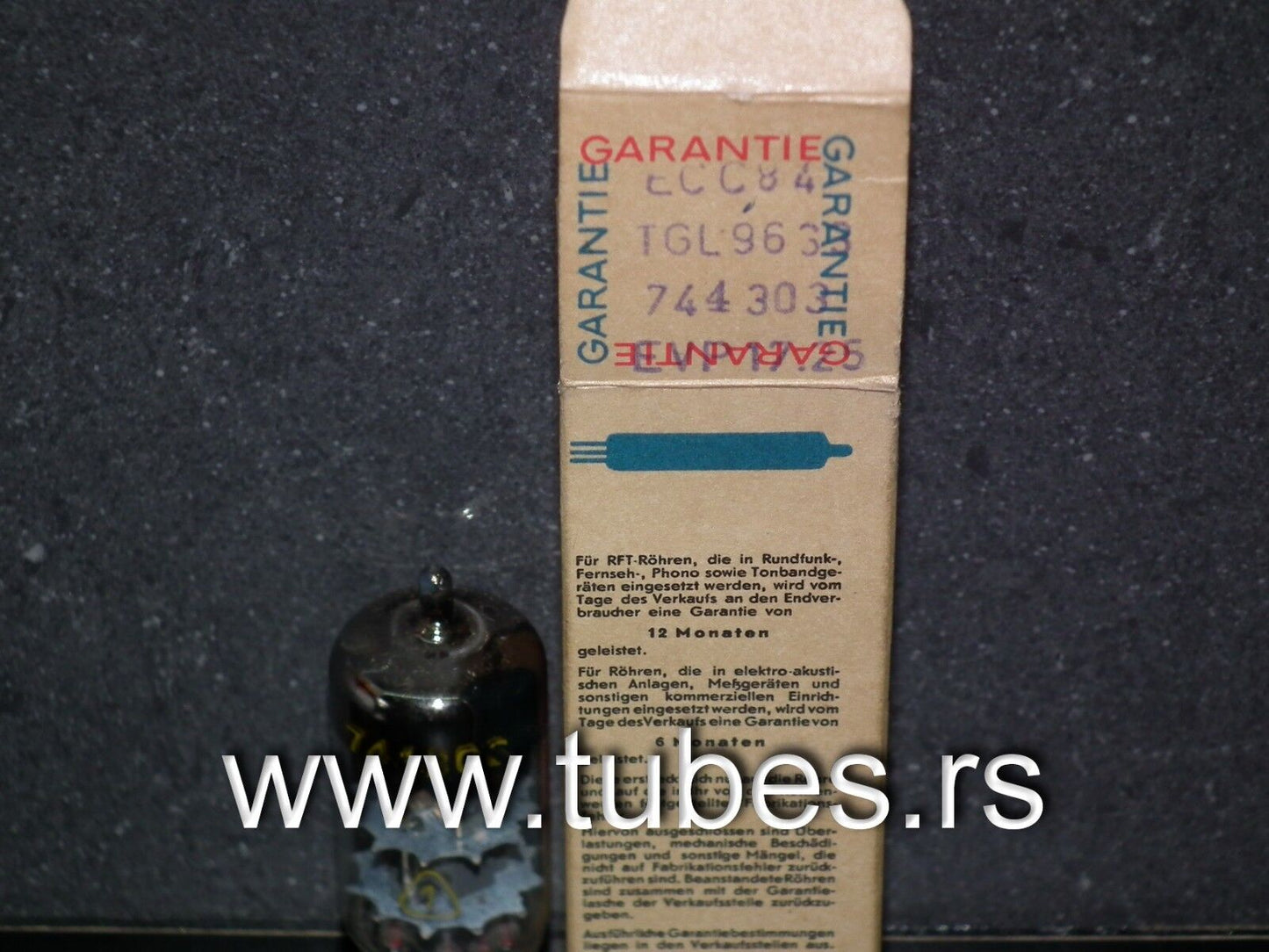 ECC84 RFT Germany NOS ring getter, Germany 60s