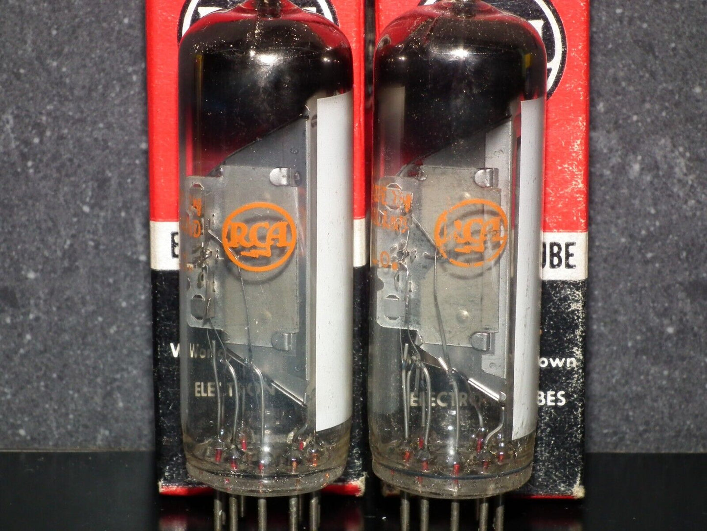 One (1 pcs) EM84 RCA 6FG6 NOS NIB Tuning Indicator Tube Magic Eye