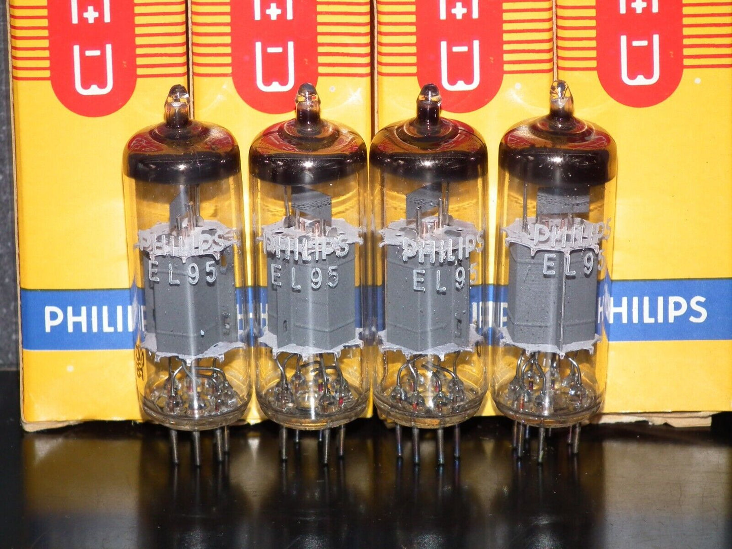 Platinum matched quad (4 tubes) EL95 6DL5 Valvo Hamburg rebranded Philips NOS