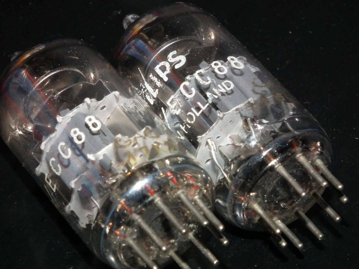 ECC88 6DJ8 Philips Holland Platinum Matched Pair Dual Stage Tested 90-100%