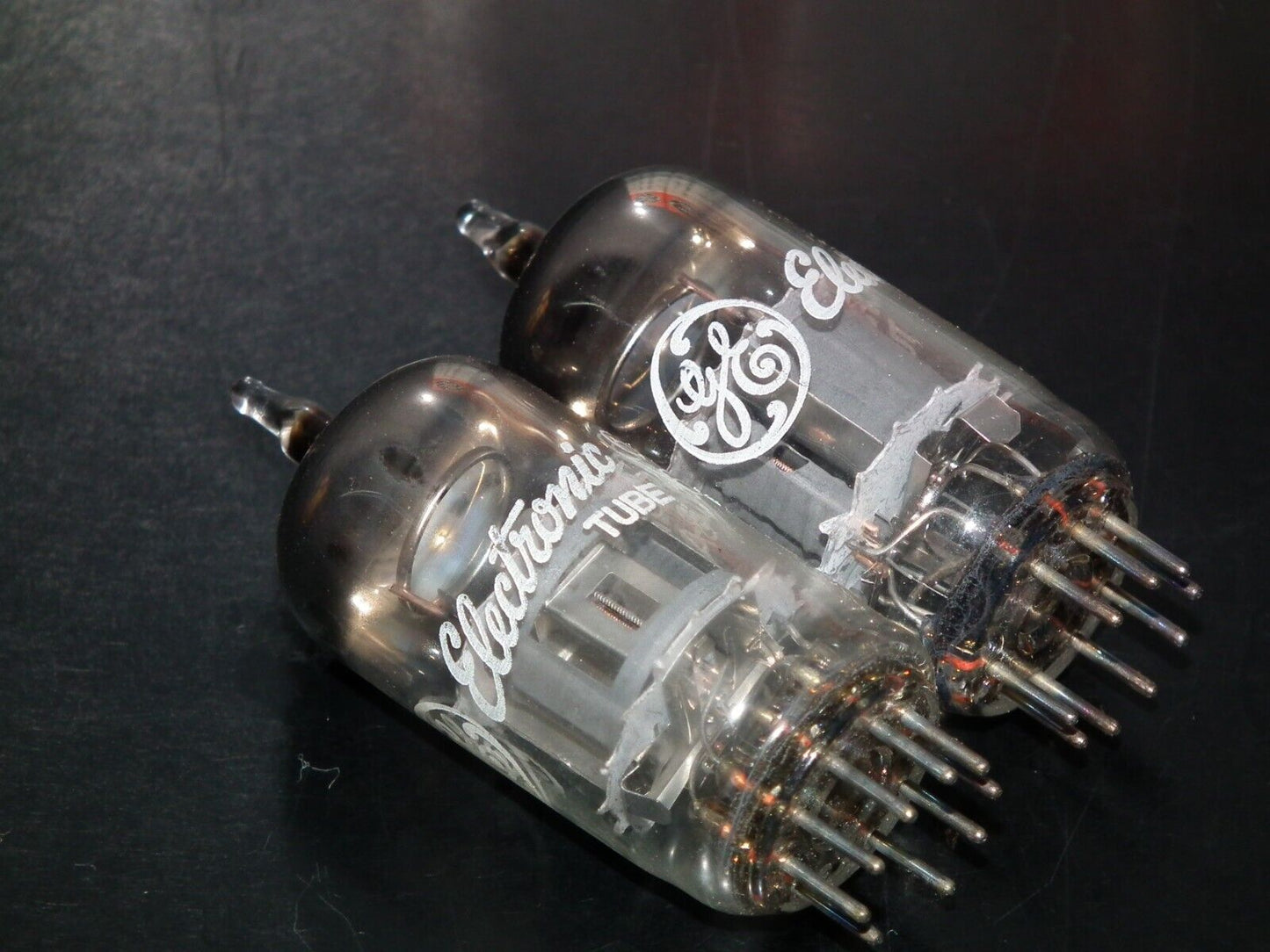 Platinum matched pair 6678 General Electric 6U8A NOS NIB 6GH8A ECF82 6EA8