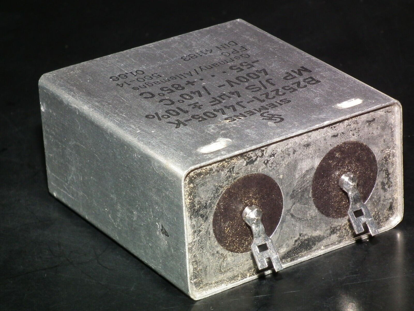 Two vintage Siemens PIO capacitors 4.0 uF / 400V Klangfilm tube audio Jan 1966