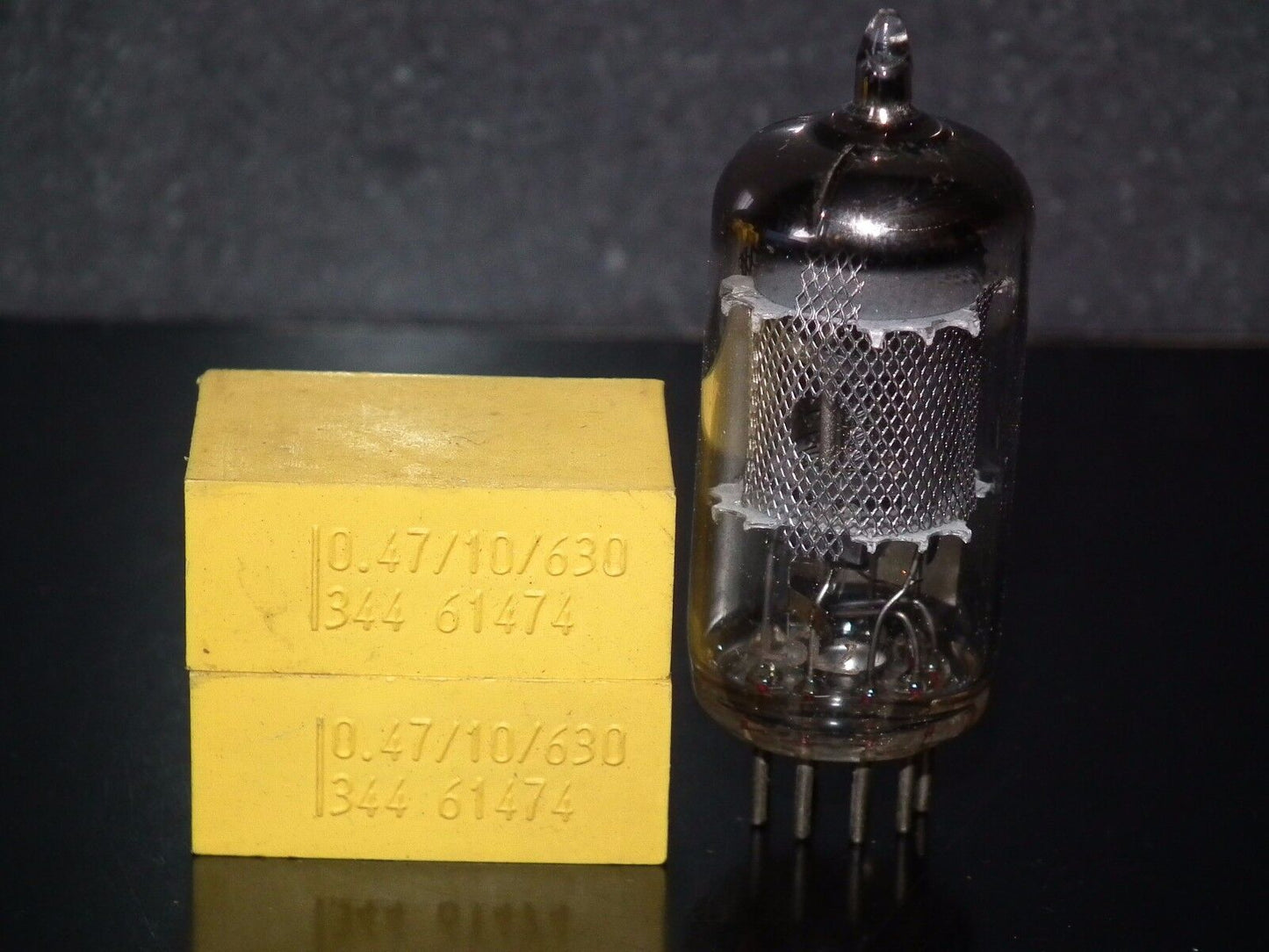 Two vintage NOS PHILIPS MKC 344 Capacitors 0.47mfd / 630V perfect for tube audio