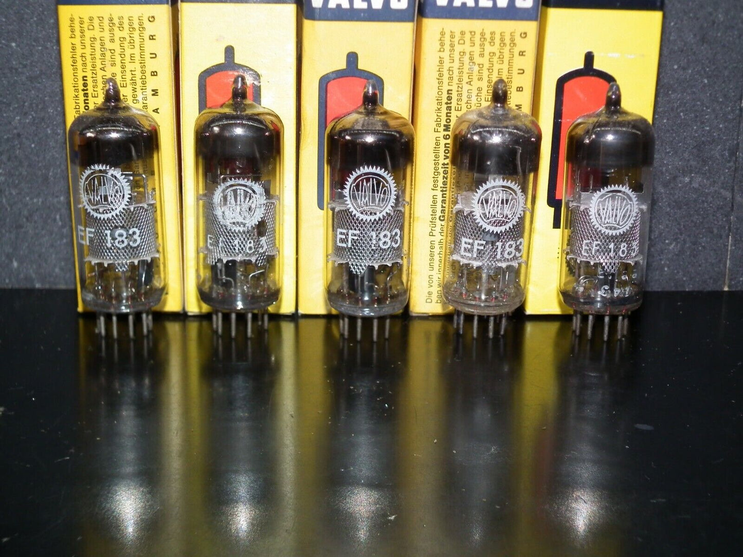 EF183 Valvo 6EH7 NOS NIB