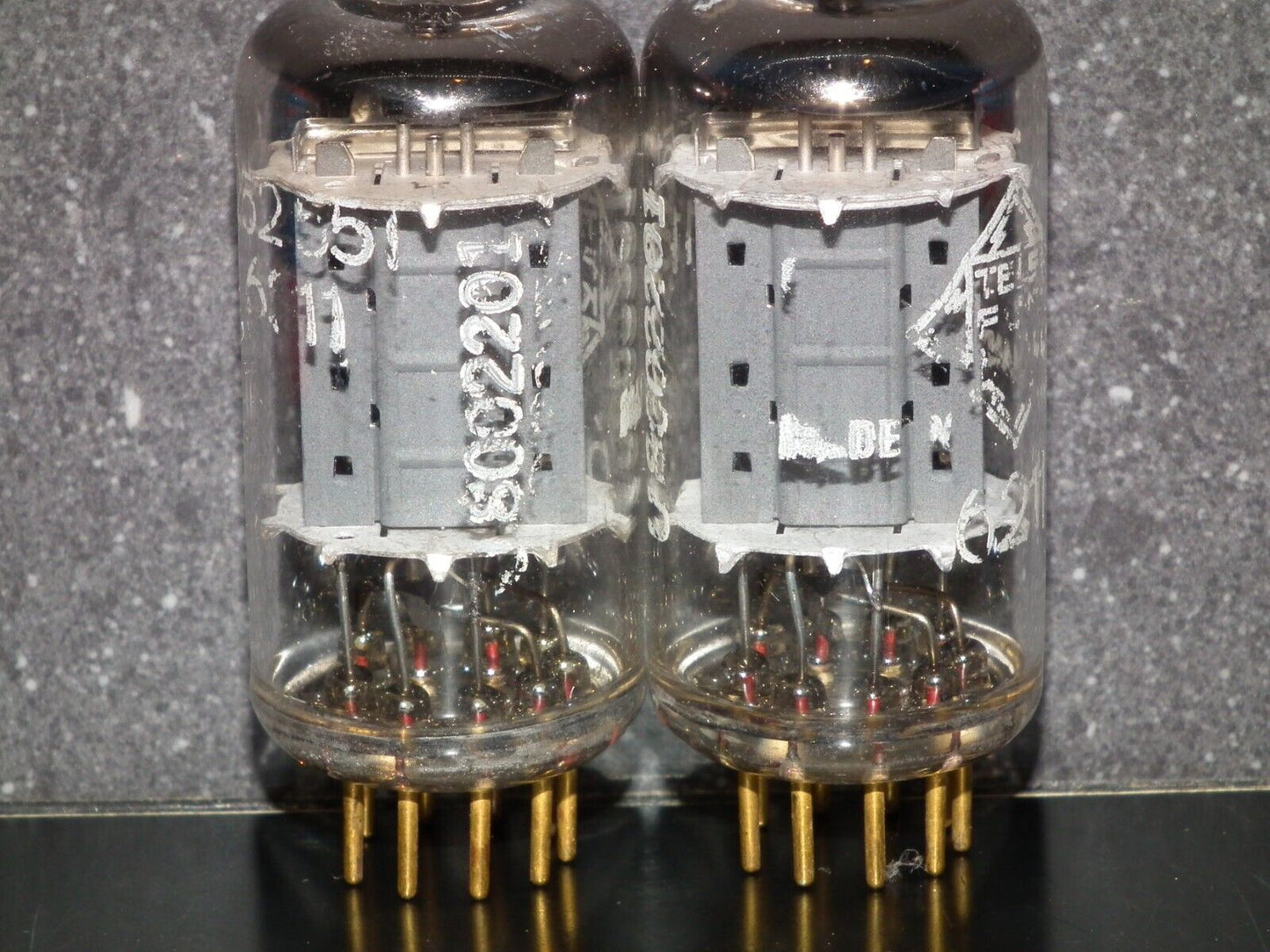 Platinum Matched Pair 6211 Telefunken ~ECC82 Tested NOS DB Gold Pins ULM ECC802S