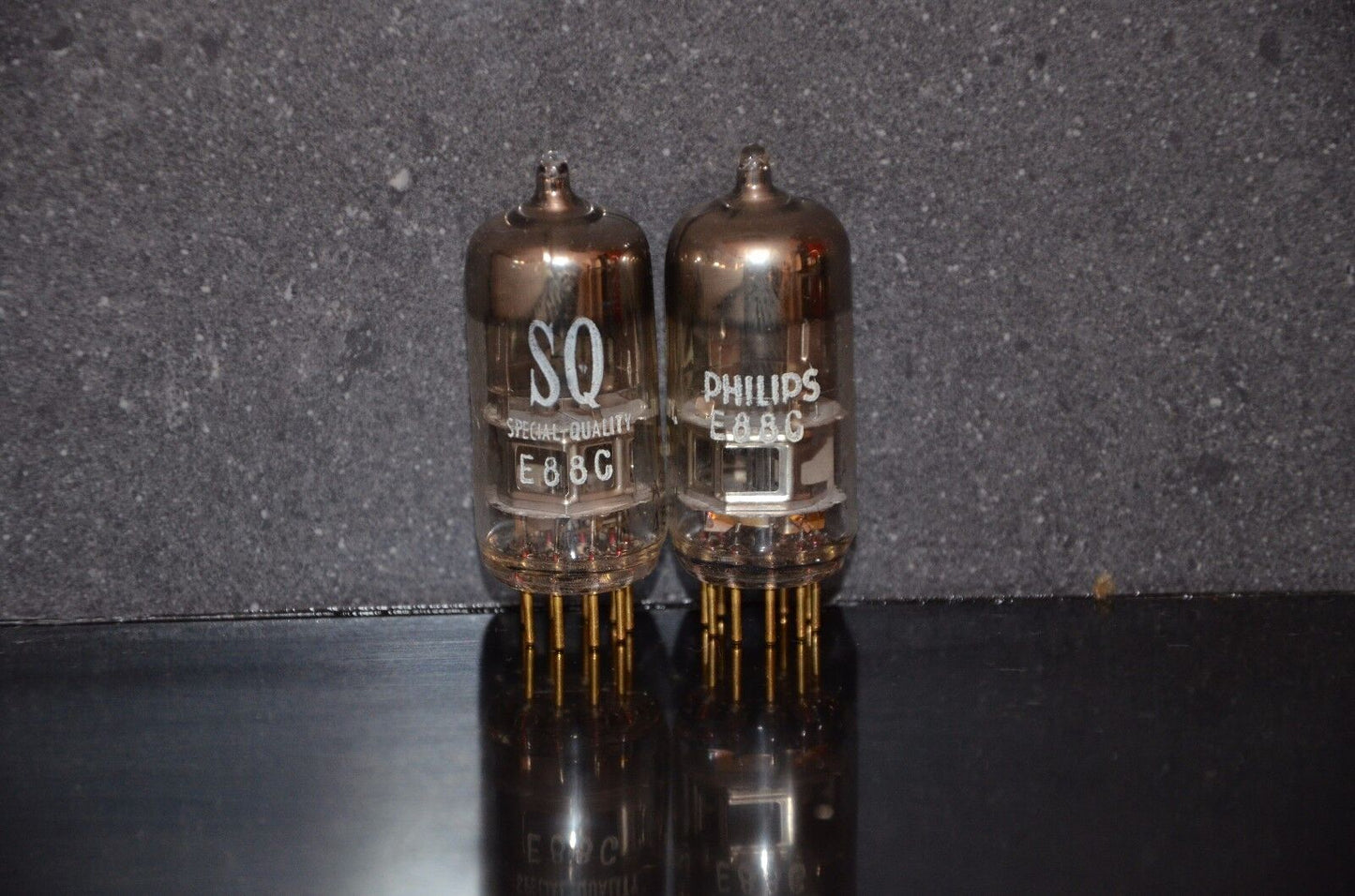 E88C Philips 8255 NOS Low Noise Triode Delta Heerlen Code