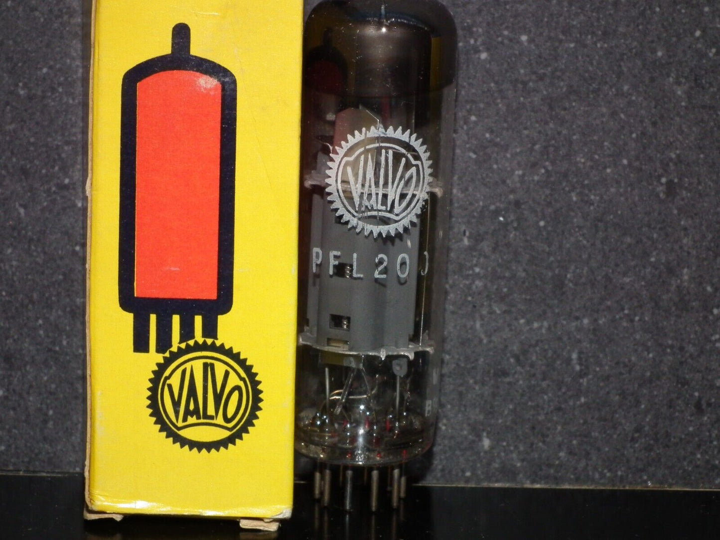 PFL200 Siemens NOS NIB Made by Mullard, Blackburn