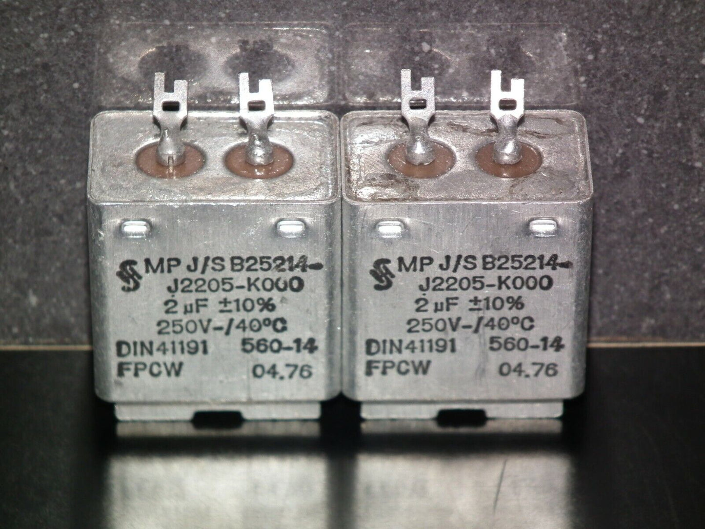 Two NOS vintage Siemens PIO capacitors 2 uF / 250V Klangfilm tube audio 2mfd