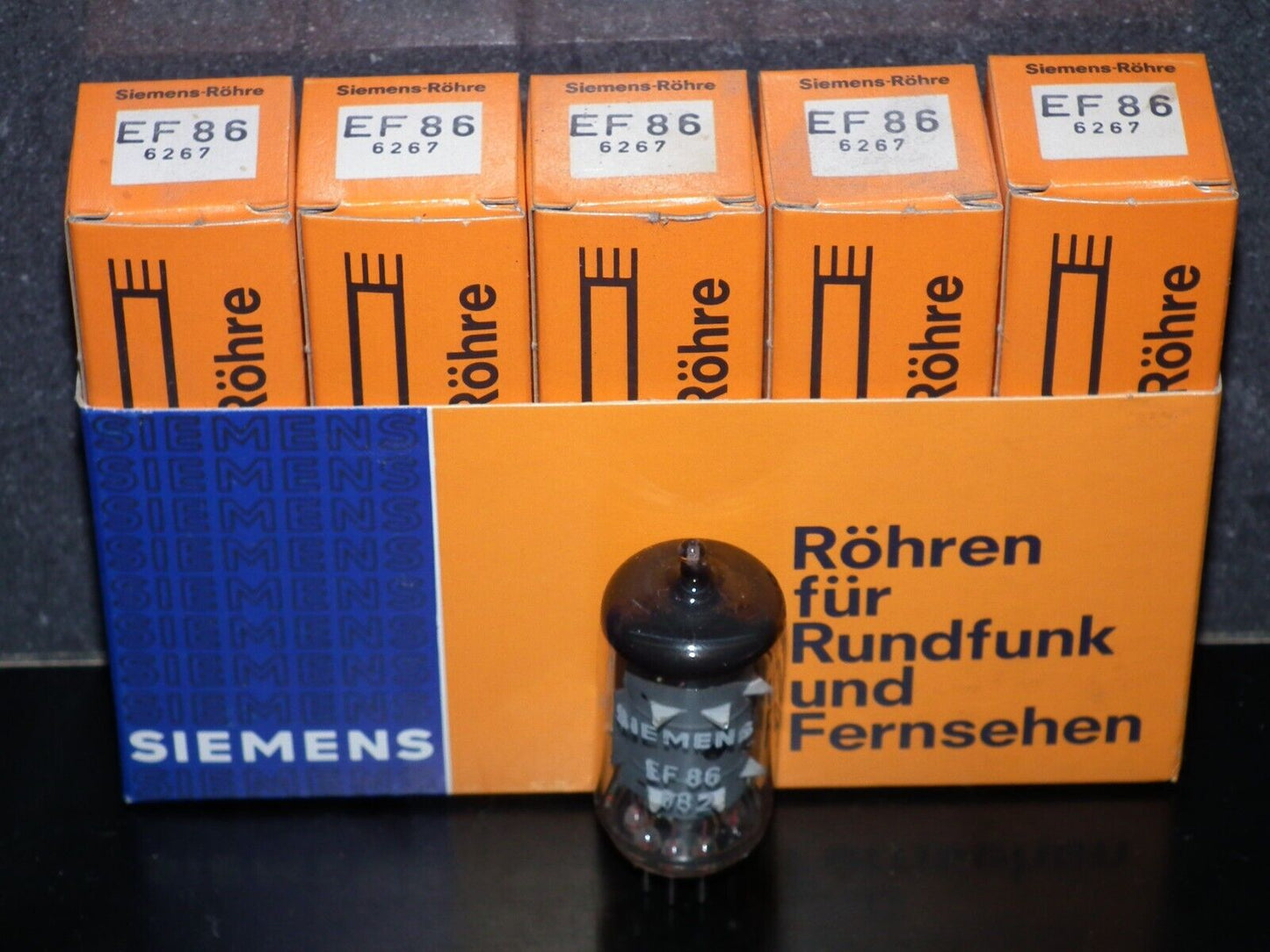 EF86 Siemens 6267 NOS NIB Microphone preamplifier, hum & microphonics tested