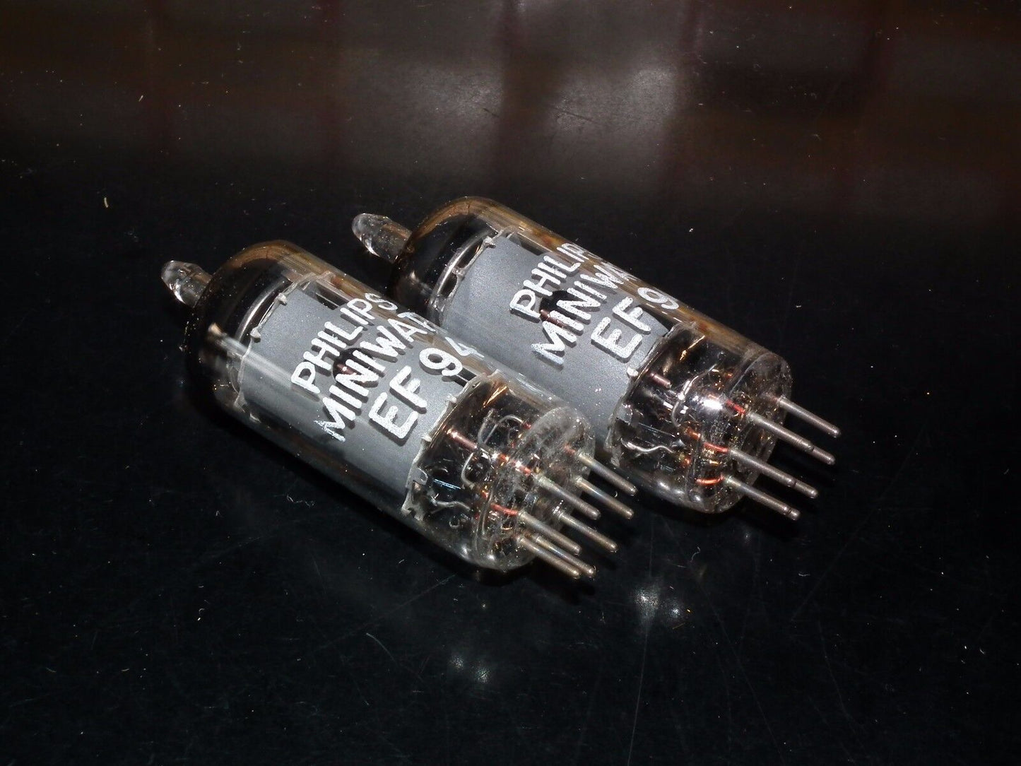 NOS NIB EF94 6AU6 Mullard (Blackburn tube plant 1963, rebranded Philips)