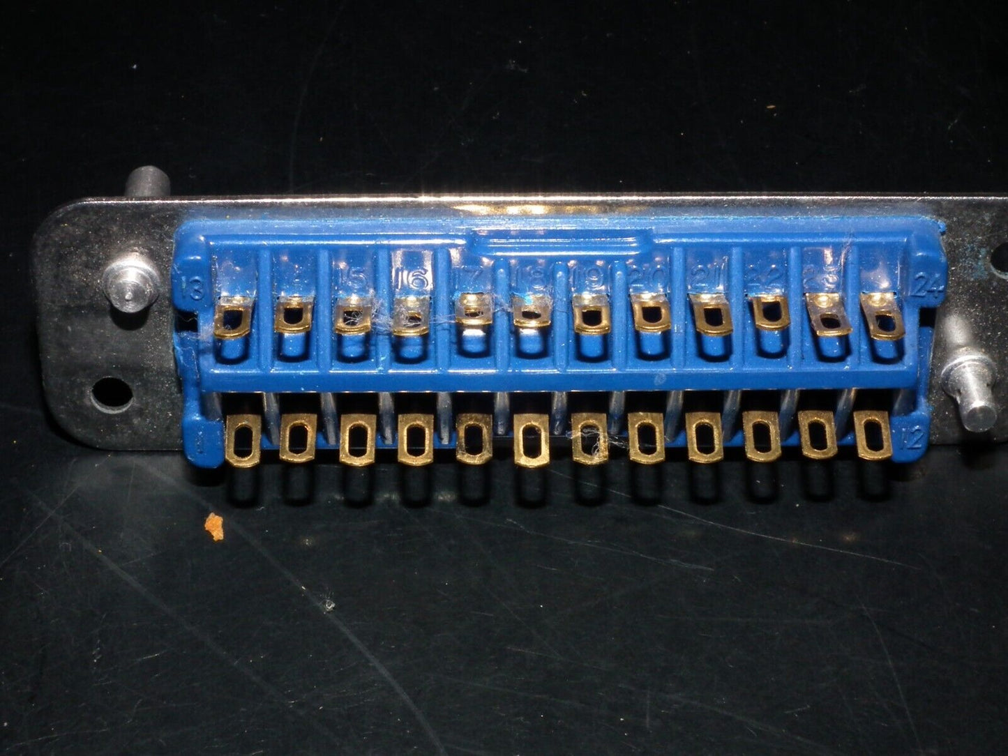 NOS Amphenol 26-159-24 24 Pole chassis plug with 2 x guiding pins GOLD PLATED