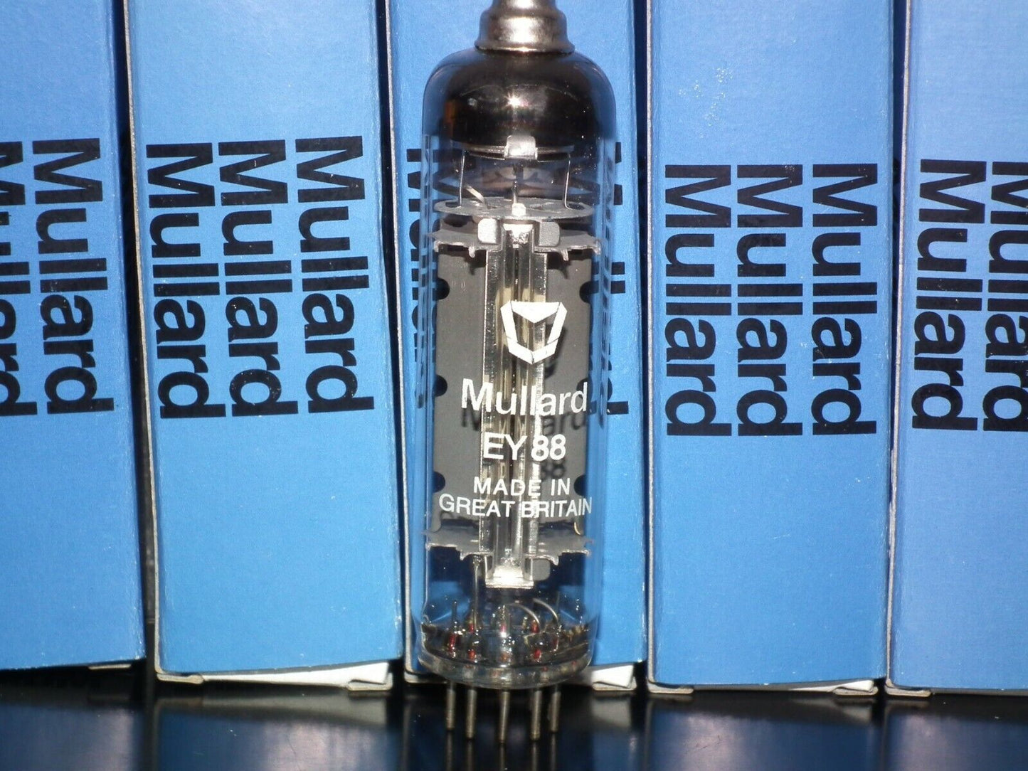 EY88 Mullard Tube Rectifier NOS NIB