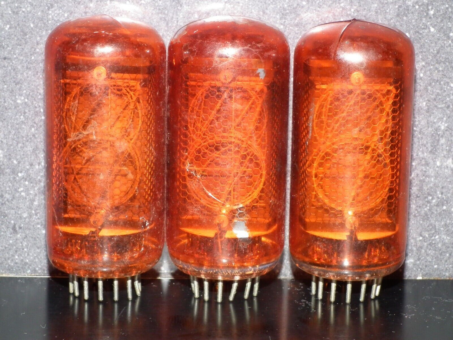 One (1 pcs) ZM1040 Philips Nixie Tube Red Made in Holland Used Not Tested AS IS!