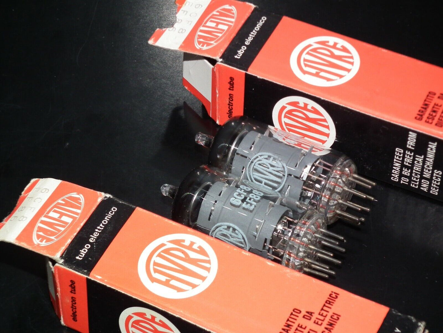 EF86 Fivre 6CF8 NOS NIB Made in Italy in 60s