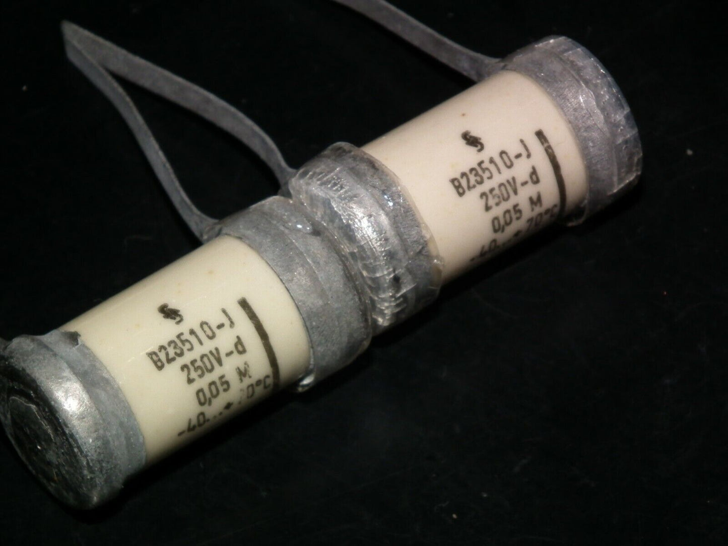 Two vintage Sikatrop Capacitors 0.05mfd 250V Siemens Klangfilm Hi-End 50nF 250V