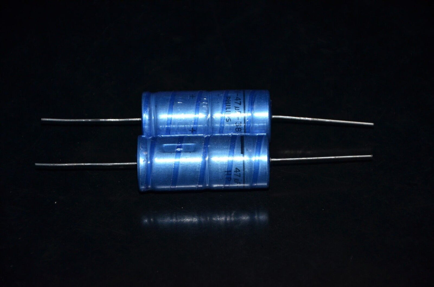 Two vintage NOS Philips electrolytic capacitors 47uF 385V Made in Holland 70s