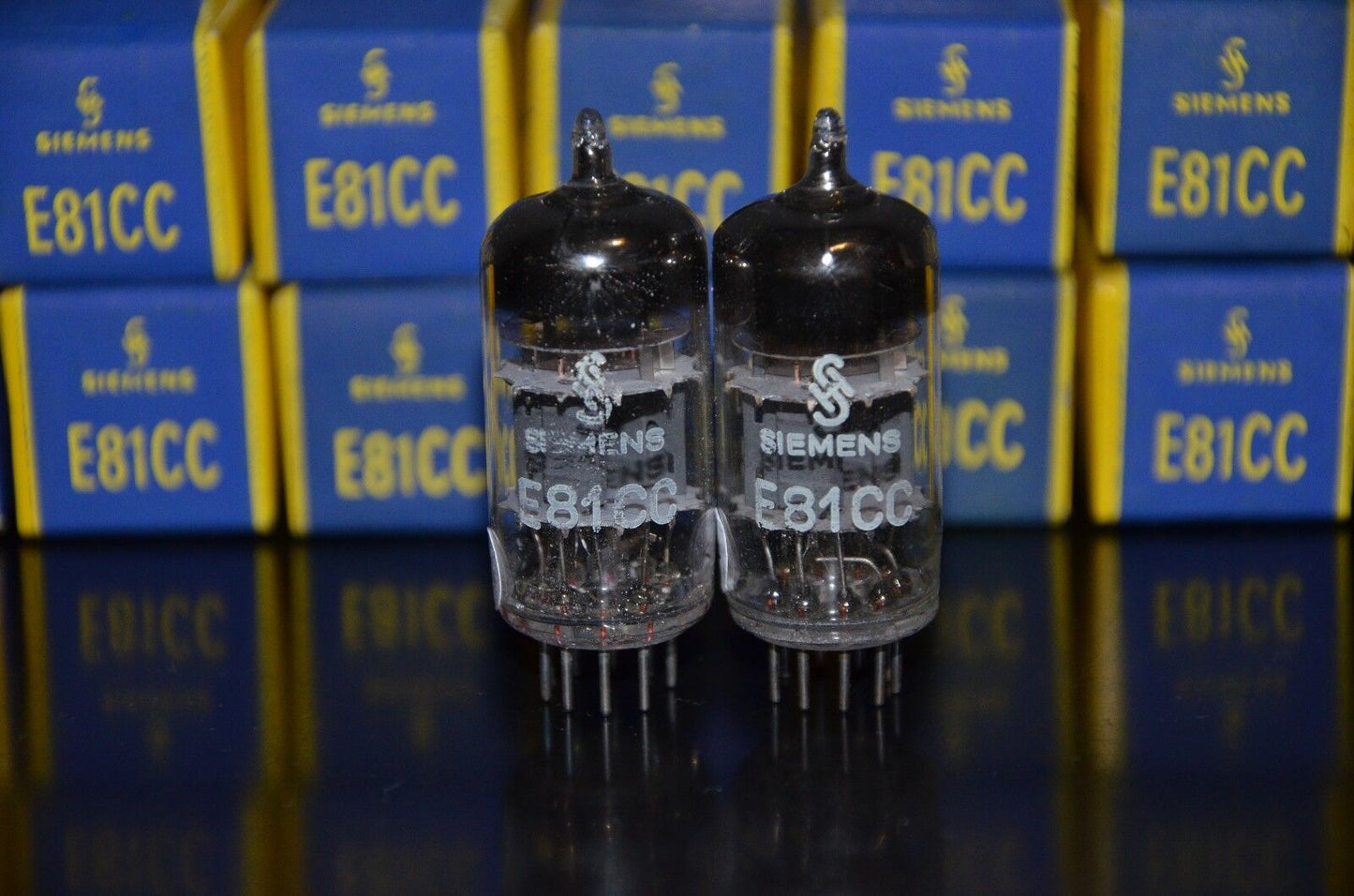 Siemens & Halske E81CC ECC801S 6201 ECC81 12AT7 NOS (triple mica, West Germany)