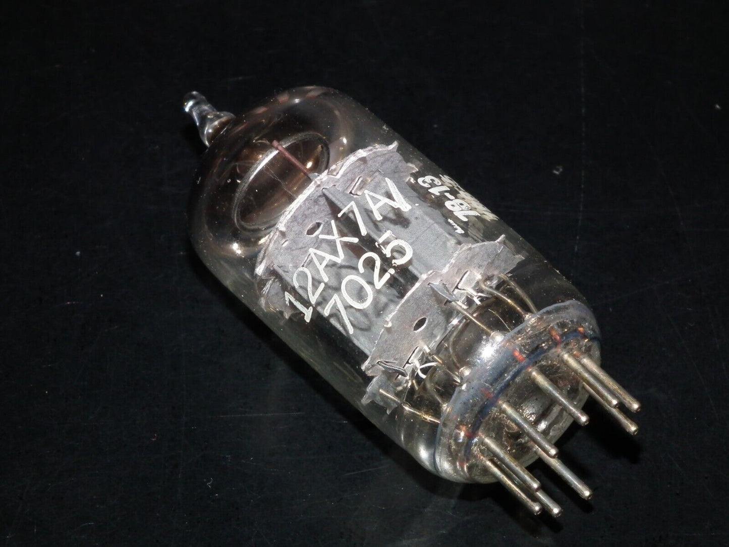 12AX7A General Electric 7025 ECC83 tested NOS Balanced sections, No microphonics