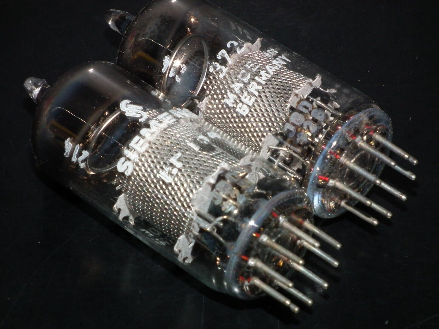 Platinum Matched Pair EF184 Siemens Halske Munich plant West Germany 6EJ7 NOS