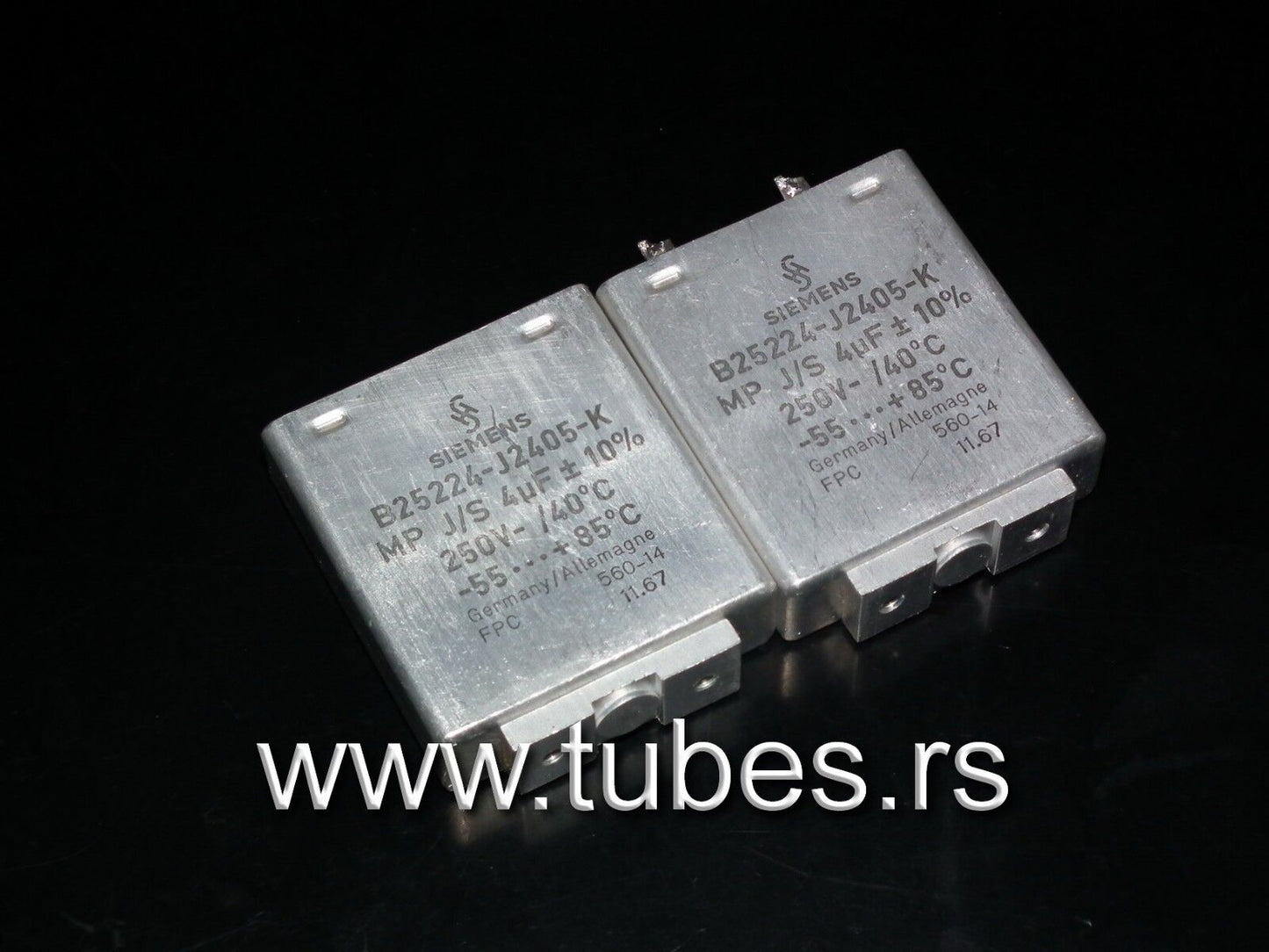 Two vintage Siemens PIO capacitors 4.0 uF / 250V Klangfilm tube audio