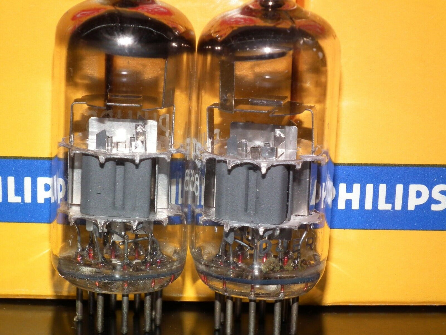 PCC88 Philips 7DJ8 Platinum Matched Pair Dual Stage Getter early 60s
