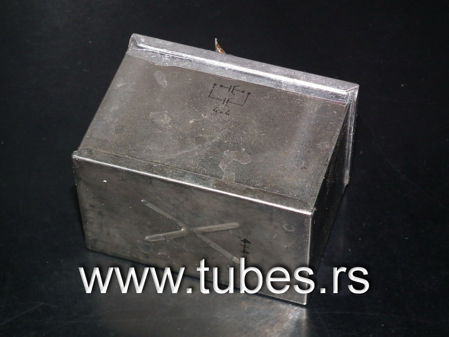 One vintage Siemens PIO capacitors 4 + 4 uF / 160V Klangfilm West Germany 1968