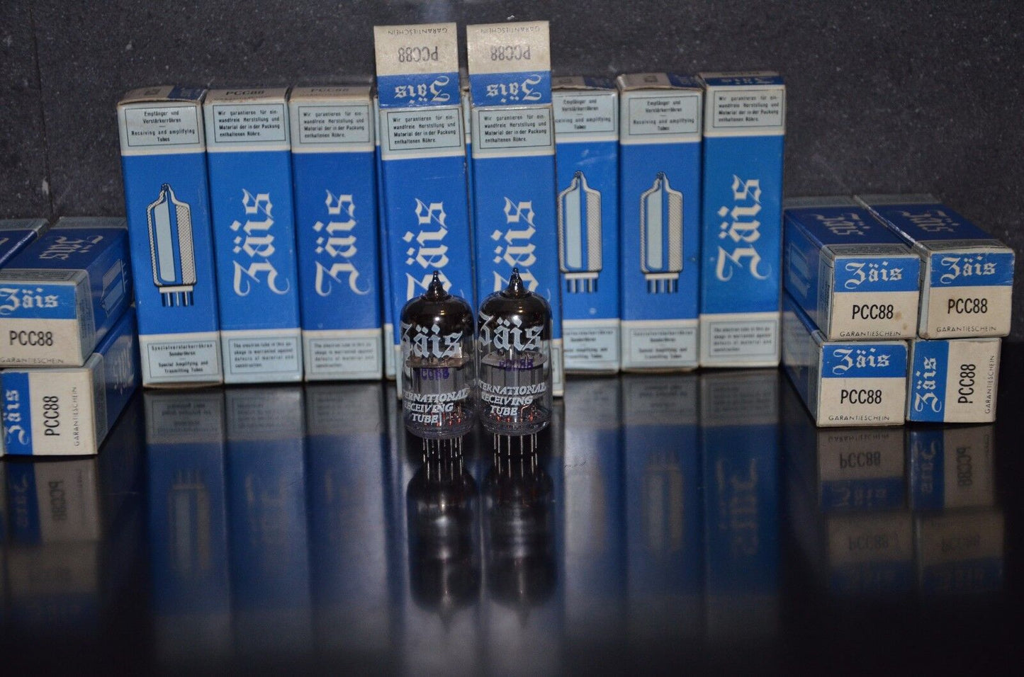 PCC88 7DJ8 ZAIS NOS Matched Pair gray shield cup getter ECC88 6DJ8 Reflektor