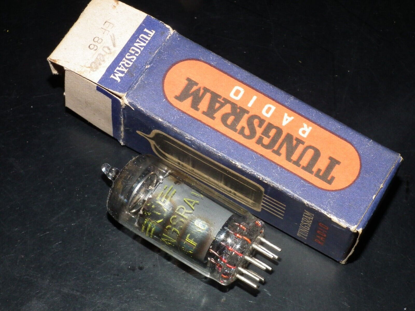 EF86 Tungsram 6267 CV4085 Austria RARE Single Mica No Microphonics Low Noise