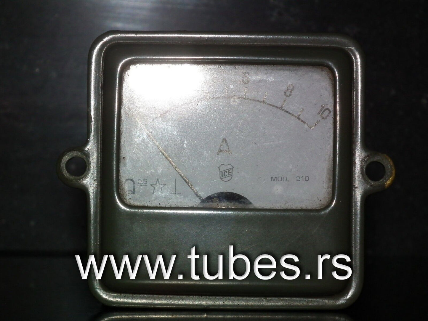 ICE - moving coil ammeter ampere meter indicator 0-10A - panel mount - Mod. 210