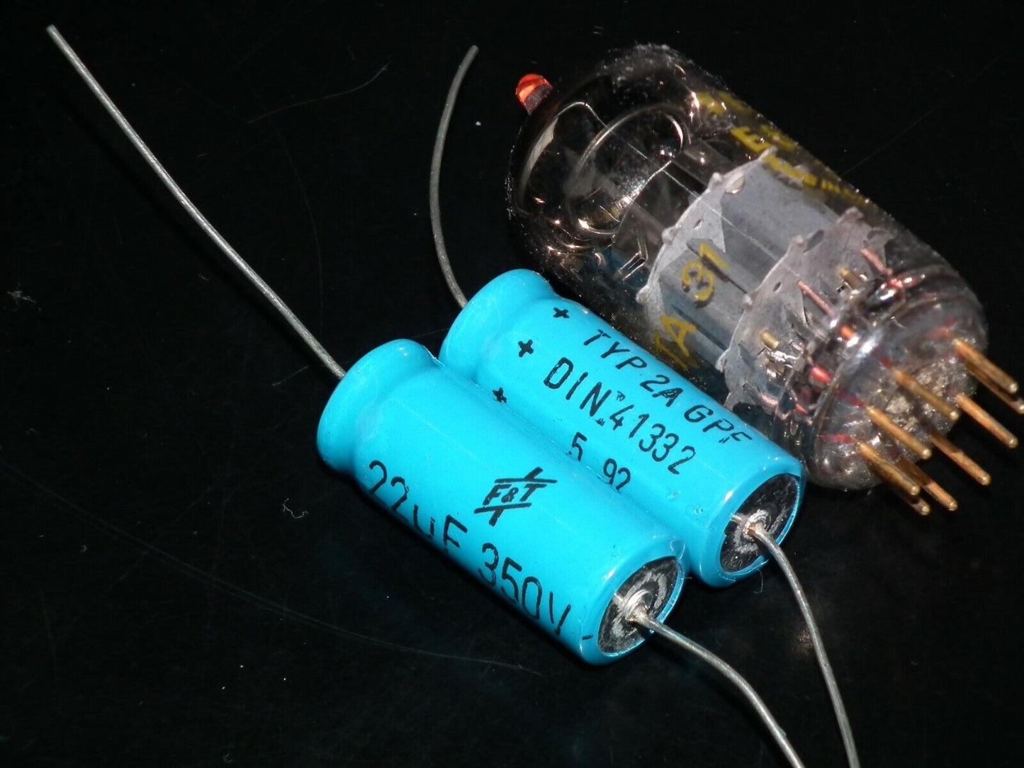 Two vintage NOS F&T electrolytic capacitors 22uF 350V Made in West Germany 70s