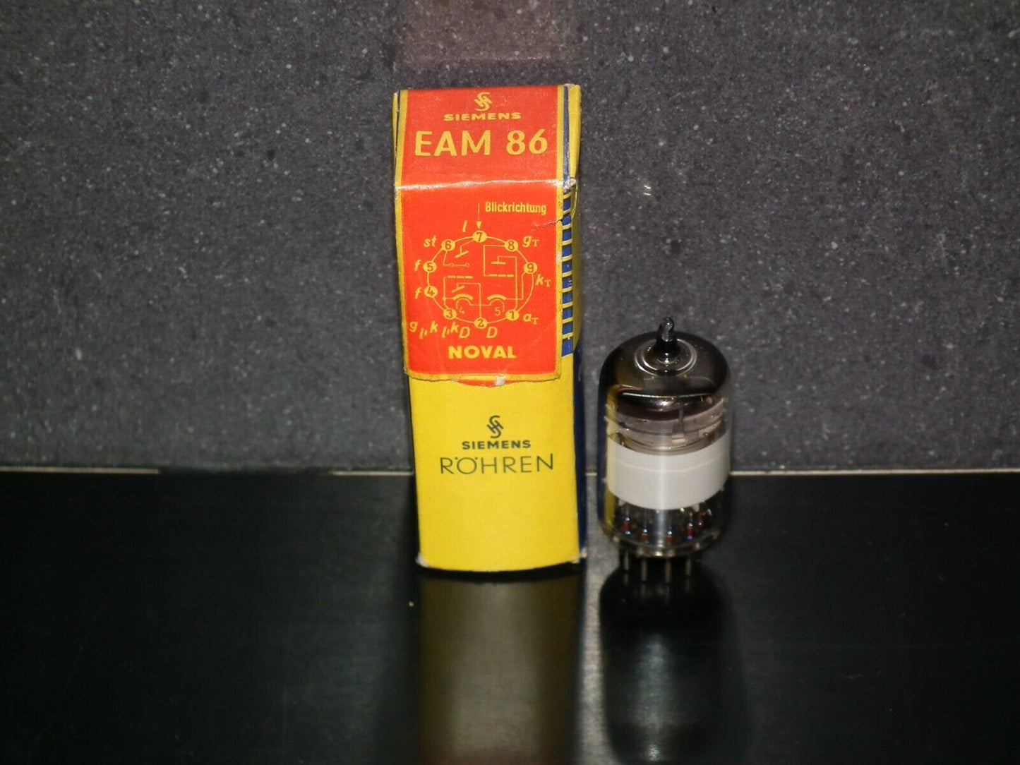 EAM86 Telefunken diamond bottom rebranded Siemens NOS NIB tested